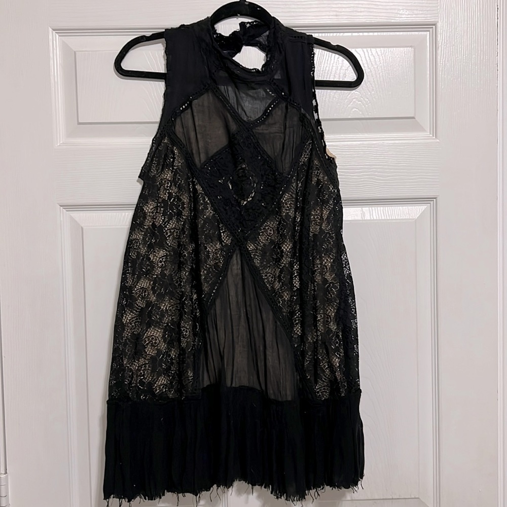 Woman’s Large Free People Mini lace dress